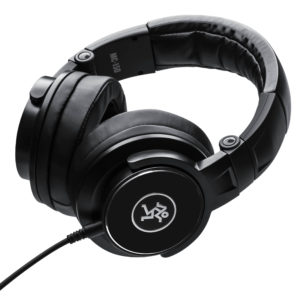 MACKIE MC-150